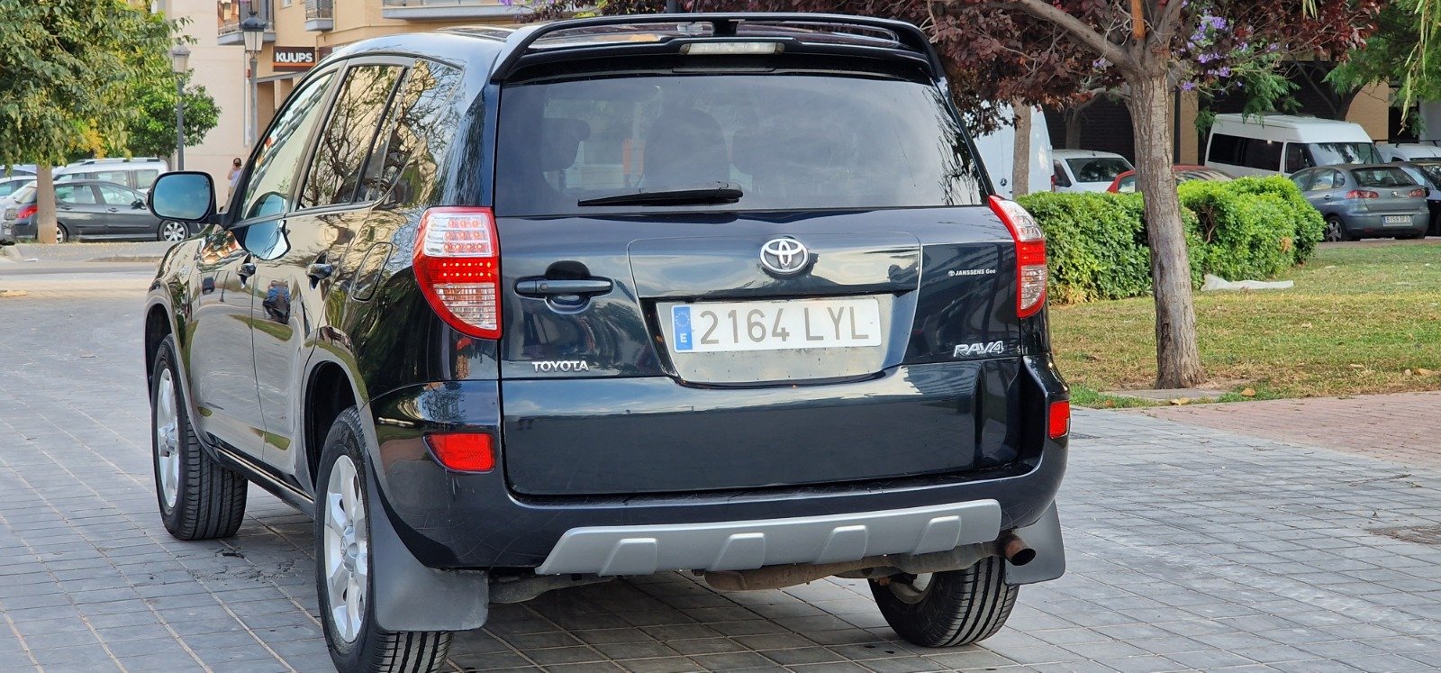Toyota RAV4 III