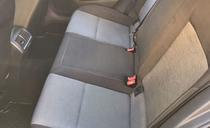 VOLKSWAGEN – GOLF 7