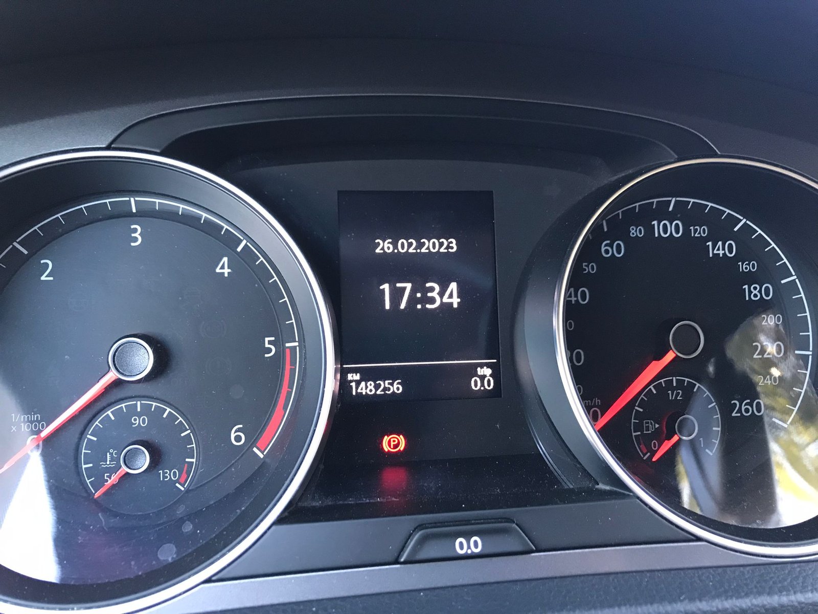 VOLKSWAGEN – GOLF 7