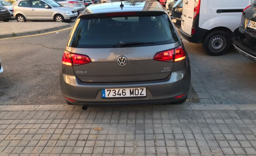 VOLKSWAGEN – GOLF 7