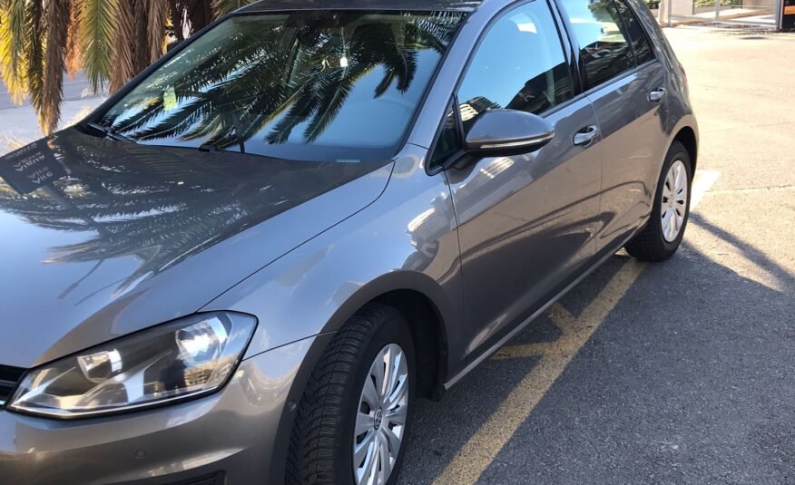 VOLKSWAGEN – GOLF 7