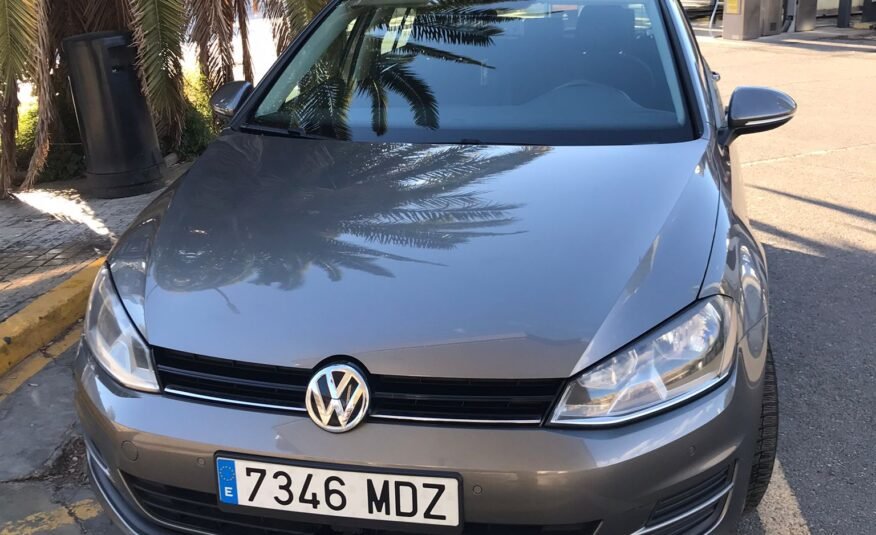 VOLKSWAGEN – GOLF 7